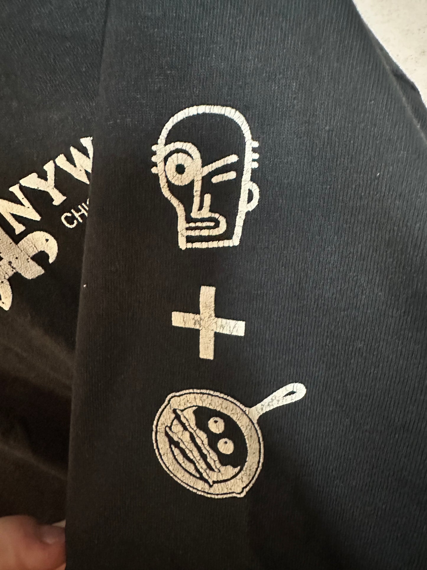 Fruit of The Loom Best "Anyway's Chicago Grill & Bar" Cotton/Polyester Mens T-Shirt