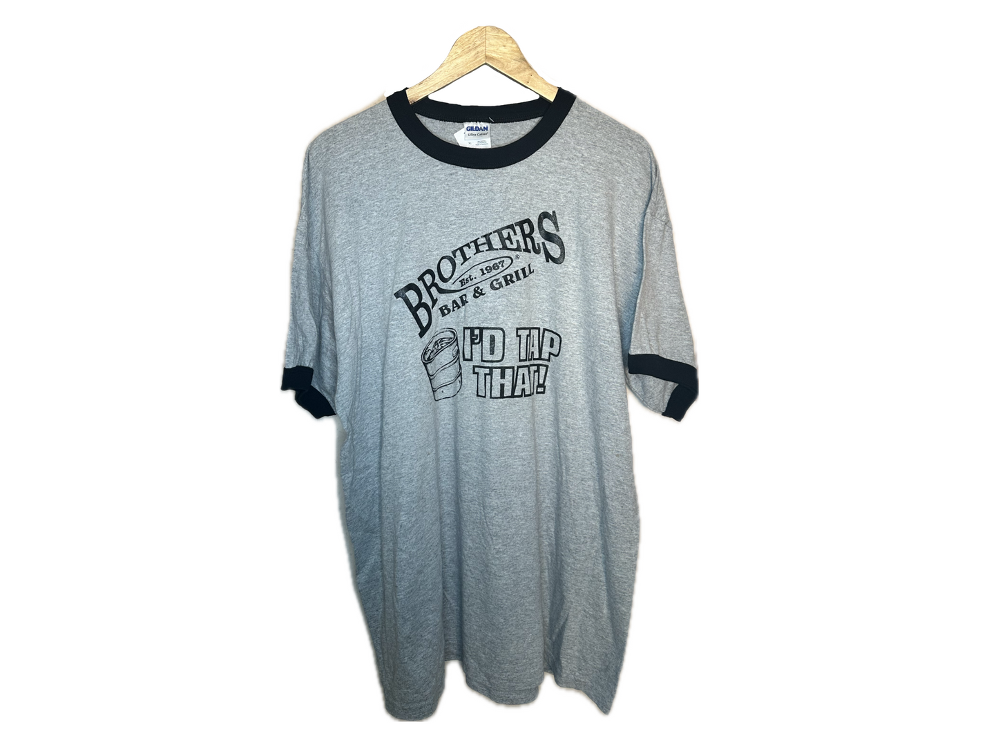 Gildan Brother's Bar & Grill "I'd Tap That" #43 Cotton Mens T-Shirt