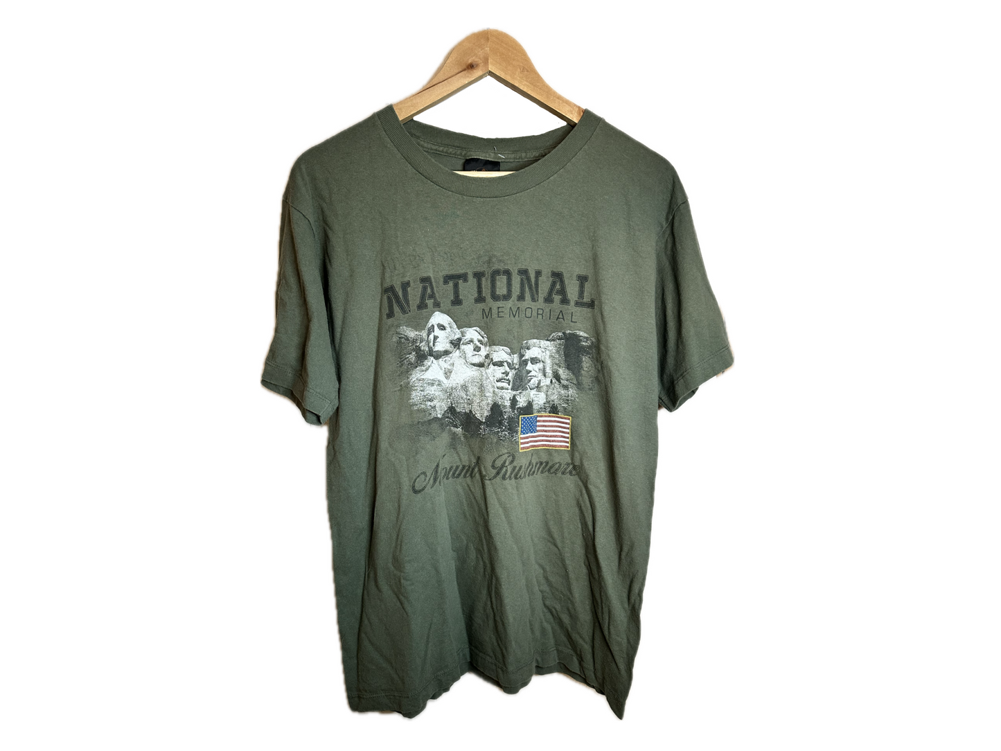 Prairie Mountain "Mount Rushmore, National Memorial" Cotton Mens T-Shirt