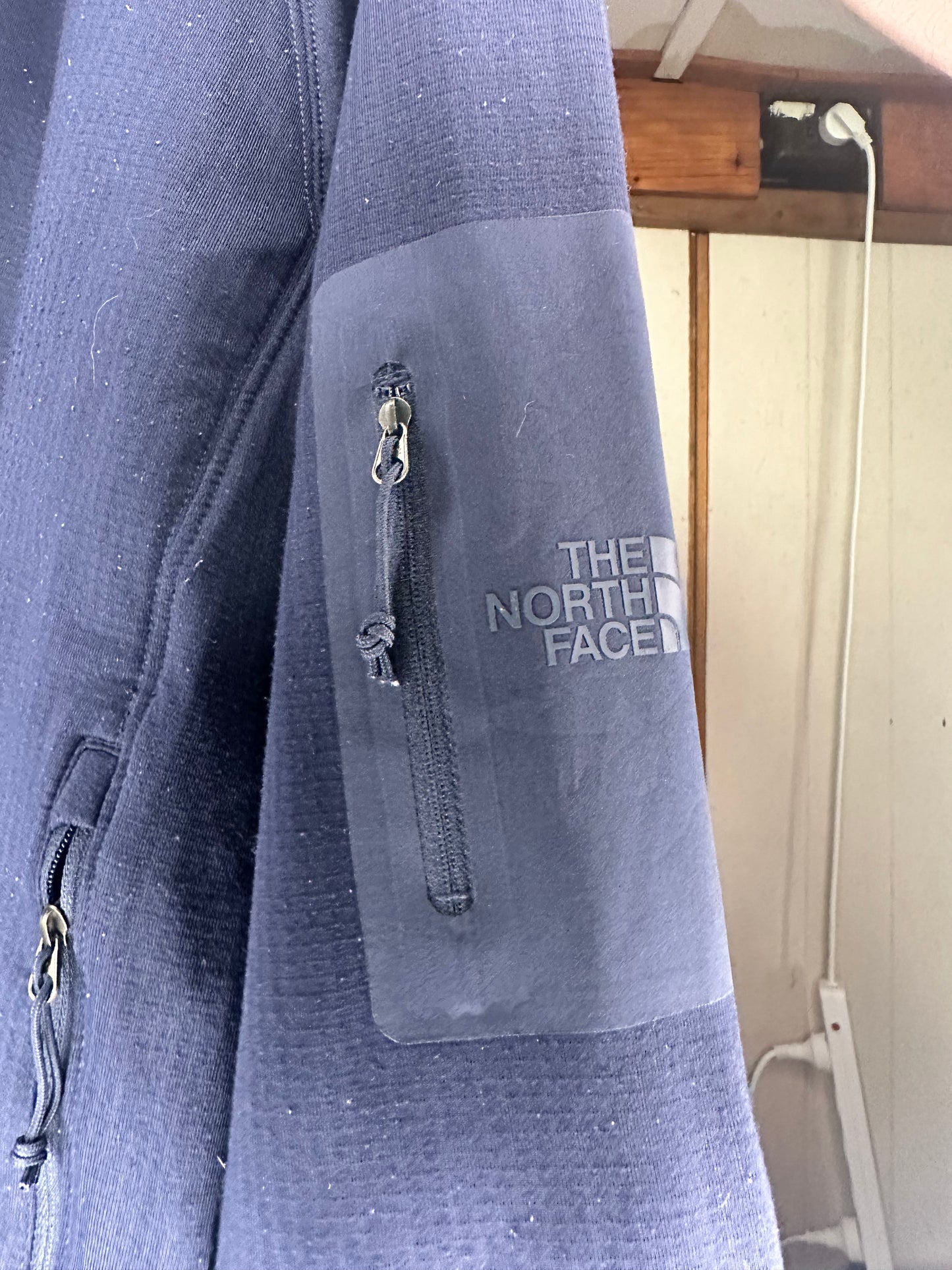 The North Face Mens Polyester Full Zip Jacket